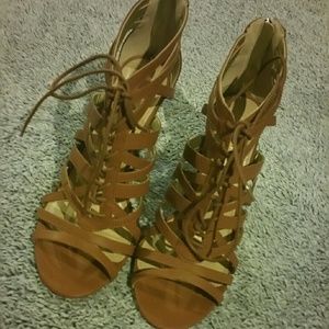 Torrid cogac lace up cage heel size 12w